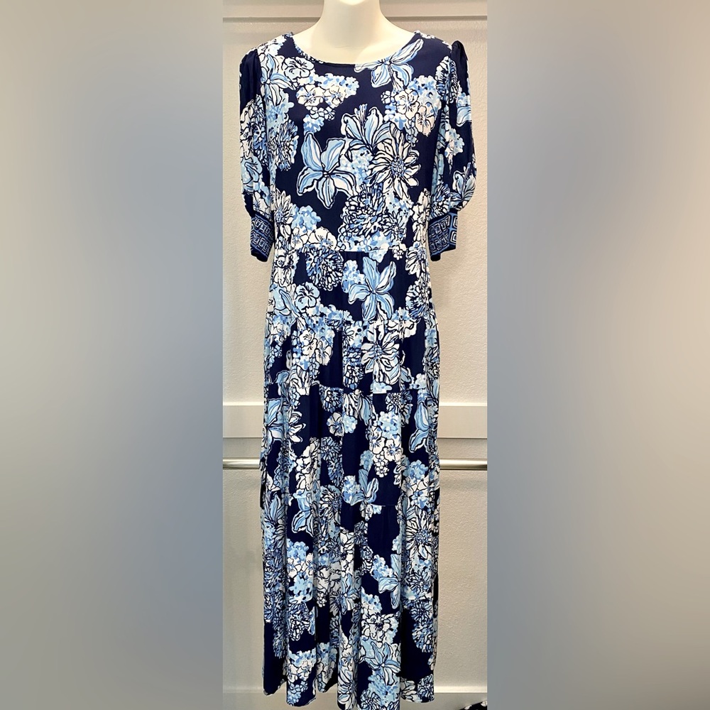 NWOT-Lilly Pulitzer Floral Blue Dress
